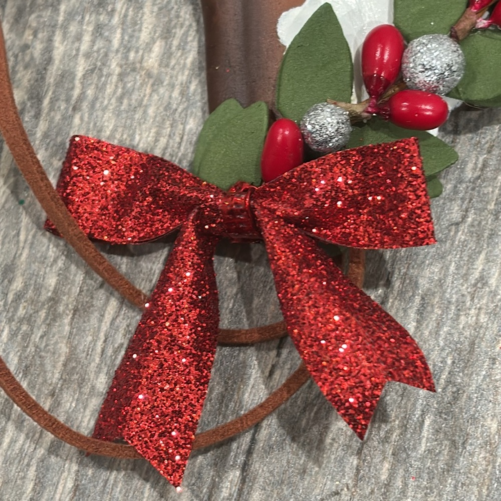 Holiday Horses: “Christmas Eve” design. Decorated Christmas horse ornamnent - Picture 7 of 14